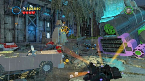 #07 - On the left side there is a fire - Heroes Unite | Minikits - Minikits - LEGO Batman 2: DC Super Heroes Game Guide & Walkthrough