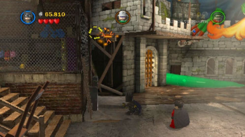 After that move to the location on the right where youll find artificial castle - Theatrical Pursuits | Walkthrough - Walkthrough - LEGO Batman 2: DC Super Heroes Game Guide & Walkthrough
