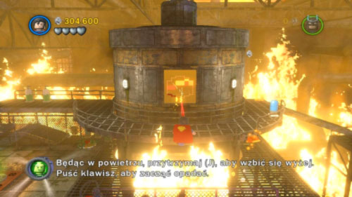 Now fly Superman to the right where you will find the square gold part of the wall (picture) - Chemical Crisis | Walkthrough - Walkthrough - LEGO Batman 2: DC Super Heroes Game Guide & Walkthrough