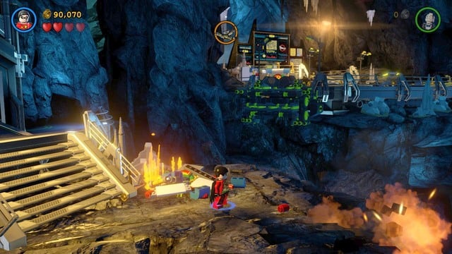 On the higher level, use the bricks on the ground to create a way for Robins robot - Breaking BATS! - Walkthrough - LEGO Batman 3: Beyond Gotham - Game Guide and Walkthrough