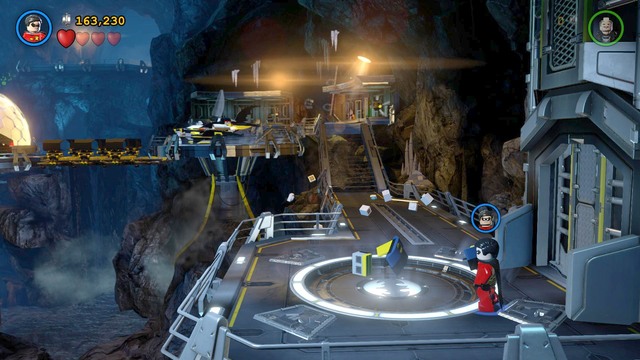 Once you have collected all the precious stuff, you can sit in the Batwing and fire at the Batmobile from a distance - Breaking BATS! - Walkthrough - LEGO Batman 3: Beyond Gotham - Game Guide and Walkthrough