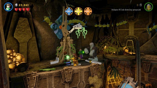 Head left to find another flower - Need for Greed - Walkthrough - LEGO Batman 3: Beyond Gotham - Game Guide and Walkthrough