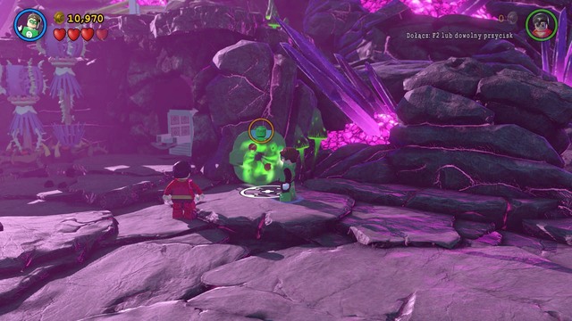 You will find the ninth Minikit near the flowers (and the eighth Minikit) - Minikits - Power of Love - secrets - LEGO Batman 3: Beyond Gotham - Game Guide and Walkthrough