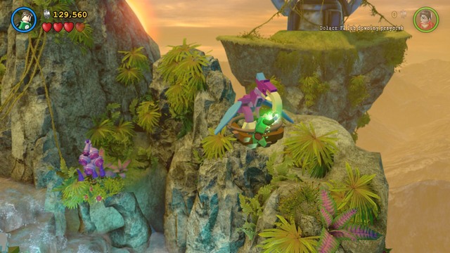 The eighth Minikit can be found on the arena on which you rescue the Saint Walker - Minikits - A Blue Hope - secrets - LEGO Batman 3: Beyond Gotham - Game Guide and Walkthrough