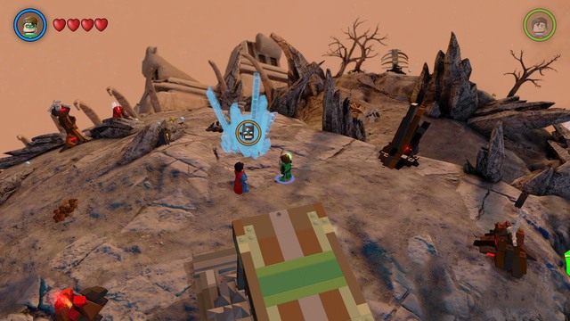 The third lever is located inside the crystals - Gold Bricks - Ysmault - secrets - LEGO Batman 3: Beyond Gotham - Game Guide and Walkthrough