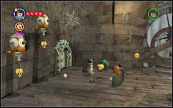 Vernon Dursley: Speak with the snake on the left - an egg will appear and will be eaten by the second snake - LEGO Harry Potter Years 1-4: Hogwarts Bonuses - Walkthrough - Secrets and Collectibles - LEGO Harry Potter Years 1-4 Guide & Walkthrough