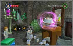 Right by the entrance, use (RD) on the chest and move the cake (WL) onto the painting - LEGO Harry Potter Years 1-4: Hogwarts Bonuses - Walkthrough - Secrets and Collectibles - LEGO Harry Potter Years 1-4 Guide & Walkthrough