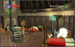 Ron (Hogwarts): In the chest on the right, beside the entrance door - LEGO Harry Potter Years 1-4: Hogwarts Bonuses - Walkthrough - Secrets and Collectibles - LEGO Harry Potter Years 1-4 Guide & Walkthrough