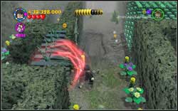 Ravenclaw (blue): Right after you begin the labyrinth, on the left you will find a wall which can be destroyed with (DM) - LEGO Harry Potter Years 1-4: Year 4 Bonuses - Walkthrough - Secrets and Collectibles - LEGO Harry Potter Years 1-4 Guide & Walkthrough