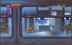 Slytherin (green): After pushing the suitcases away from the tunnel, jump onto them and then jump again - you will reach the next part of the crest - LEGO Harry Potter Years 1-4: Year 3 Bonuses - Walkthrough - Secrets and Collectibles - LEGO Harry Potter Years 1-4 Guide & Walkthrough