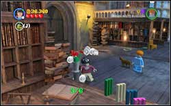 Hufflepuff (yellow): Use magic on six vases - lowers will pop out - LEGO Harry Potter Years 1-4: Year 1 Bonuses - Walkthrough - Secrets and Collectibles - LEGO Harry Potter Years 1-4 Guide & Walkthrough