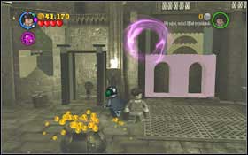 Grab the Mandrake and break the glass with the chain behind it - LEGO Harry Potter Years 1-4: Year 2 Part 2 - Walkthrough - Walkthrough - LEGO Harry Potter Years 1-4 Guide & Walkthrough