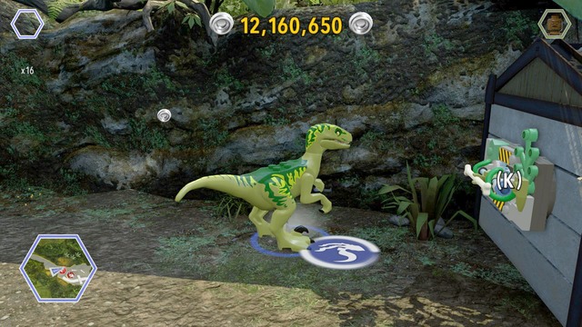 As raptor, walk to the left side of the house and pull the lever - Safari Plains | Jurassic World - secrets in free roam - Jurassic World - secrets in free roam - LEGO Jurassic World Game Guide & Walkthrough