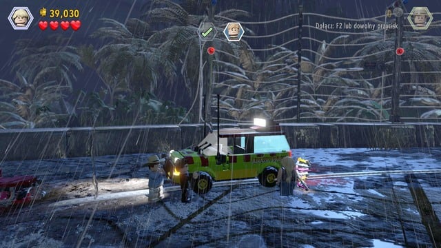 As the rescued Lex Murphy, approach the other car and scream to make car windows break - Park Shutdown | Jurassic Park - walkthrough - Jurassic Park - walkthrough - LEGO Jurassic World Game Guide & Walkthrough