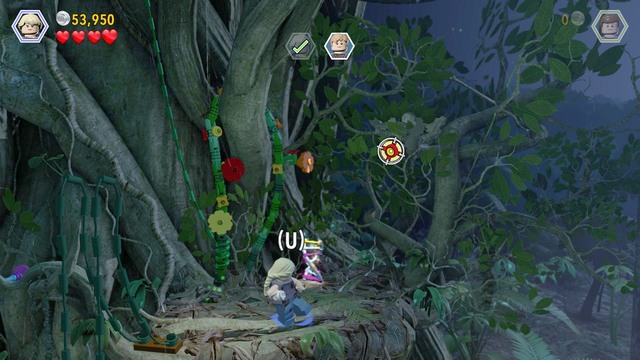 Once there, thrown the ball at the target shown in the screenshot and lower the ladder for Grant - Park Shutdown | Jurassic Park - walkthrough - Jurassic Park - walkthrough - LEGO Jurassic World Game Guide & Walkthrough