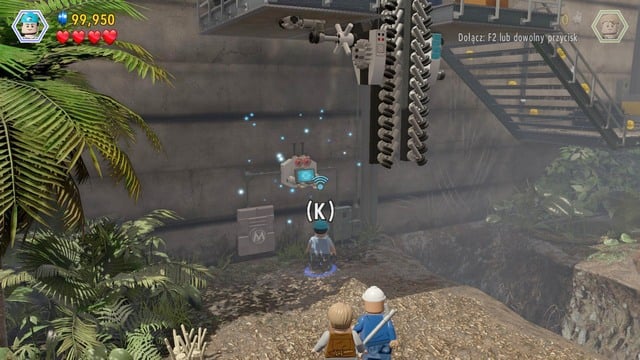 As Nick, approach the control panel shown in the screenshot and hack into it - Welcome to the Jurassic World | Jurassic World - walkthrough - Jurassic World - walkthrough - LEGO Jurassic World Game Guide & Walkthrough