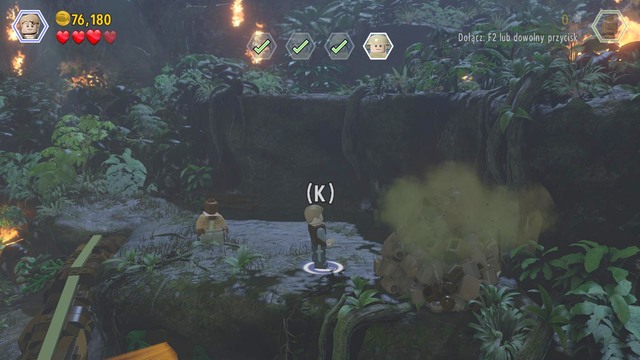 Use the bricks to build a plank, thanks to which you can climb up - Under Attack | Jurassic World - walkthrough - Jurassic World - walkthrough - LEGO Jurassic World Game Guide & Walkthrough