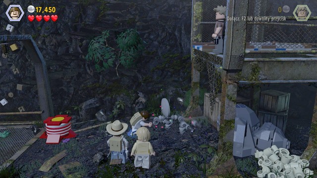 Smash the red containers and use the bricks to build a tool to get rid of the dinosaur in your way - Birdcage | Jurassic Park III - walkthrough - Jurassic Park III - walkthrough - LEGO Jurassic World Game Guide & Walkthrough