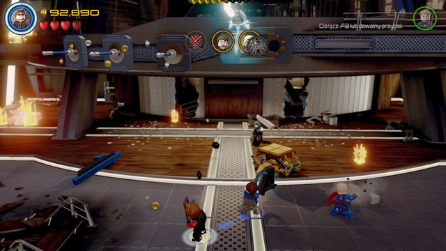 Walk towards the middle of the room once you start controlling captain America and aim the shield at the center of the point visible on the screen - the gear - Lack of Insight - Walkthrough - LEGO Marvels Avengers - Game Guide and Walkthrough