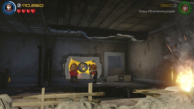 On the first floor you will find a golden wall which you can destroy using Hawkeyes thermal arrows - Rise of Ultron - Walkthrough - LEGO Marvels Avengers - Game Guide and Walkthrough