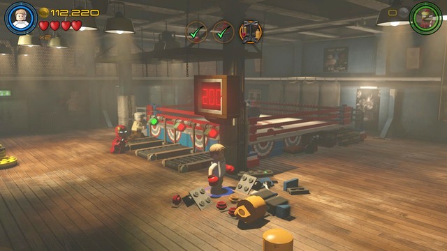 Walk off the ring after completing the activity and use the scattered bricks to construct console - Stan Lee / Red brick - Rail Hydra - secrets - LEGO Marvels Avengers - Game Guide and Walkthrough