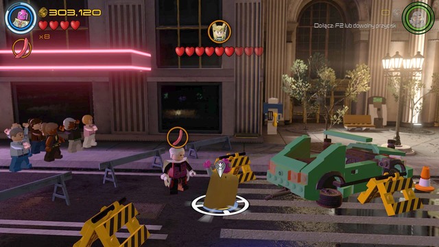 During the battle with Loki, on the left side from the building there is Collector from whom you must take a mission - Stan Lee / Red brick - Shakespeare in the Park - secrets - LEGO Marvels Avengers - Game Guide and Walkthrough