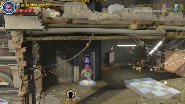 Enter the room shown on the picture to get the second character token - Ultron Sentry - Characters - Rise of Ultron - secrets - LEGO Marvels Avengers - Game Guide and Walkthrough