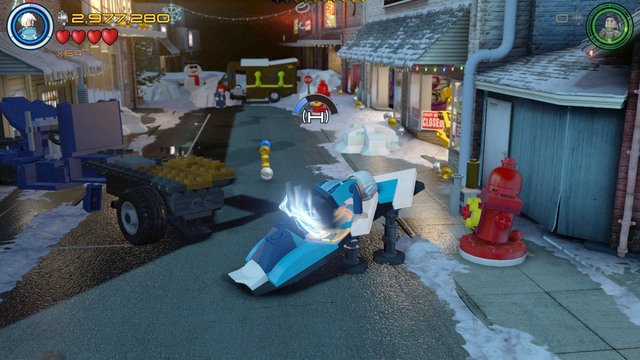 Once the container is destroyed, use the bricks scattered on the ground to construct a platform for Quicksilver and use it - Minikits - Ready, A.I.M., Fire - secrets - LEGO Marvels Avengers - Game Guide and Walkthrough