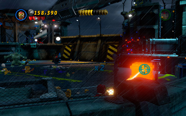 Turn right and use Iron Man or Human Torch to melt golden box - Rock Up at the Lock Up | Minikit Sets - Minikit Sets - LEGO Marvel Super Heroes Game Guide & Walkthrough