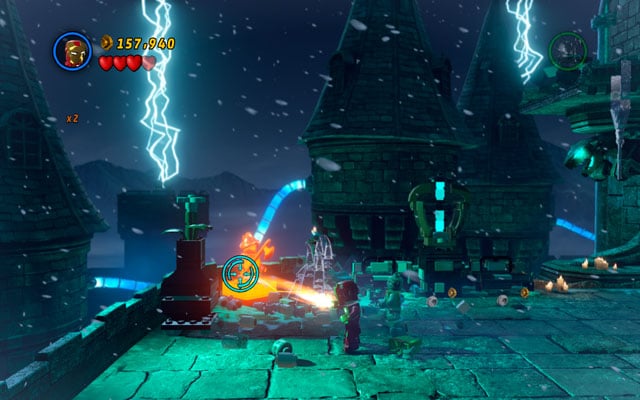 Fourth can be founded on the next roof, in the left corner - Doctor in the House | Minikit Sets - Minikit Sets - LEGO Marvel Super Heroes Game Guide & Walkthrough