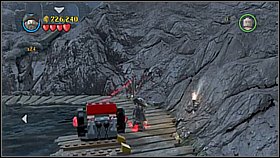 Bottle 7 - In the secret bay (check the description of bottles number 4-6) as the Sea Walker get to the indicated object - Isla de Muerta - bottles - The Curse of the Black Pearl - LEGO Pirates of the Caribbean: The Video Game - Game Guide and Walkthrough