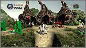 Bottle 3 - Behind the wooden bridge climb another wall - Pelegosto - bottles - Dead Man's Chest - LEGO Pirates of the Caribbean: The Video Game - Game Guide and Walkthrough