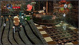 Enter the room and destroy the seal on the door - Singapore - walkthrough - At World's End - LEGO Pirates of the Caribbean: The Video Game - Game Guide and Walkthrough