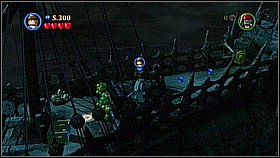 Bottle 3 - At the beginning climb and destroy the silver bricks (Marty) - Norrington's Choice - bottles - At World's End - LEGO Pirates of the Caribbean: The Video Game - Game Guide and Walkthrough