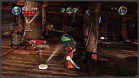 As Garheng remove the grilles - Queen Annes Revenge - walkthrough - On Stranger Tides - LEGO Pirates of the Caribbean: The Video Game - Game Guide and Walkthrough