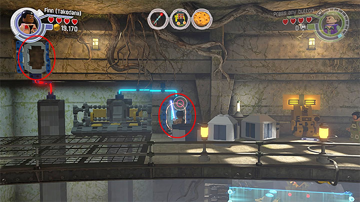 First you should build on the left side and then on the right side - Chapter 7 - The Resistance | Walkthrough - Story Mode - LEGO Star Wars: The Force Awakens Game Guide