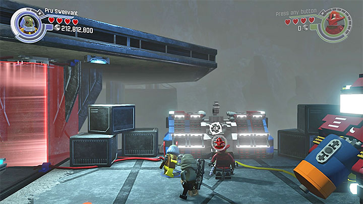 One of the objects that can be destroyed by Pru Sweevant - The Crimson Corsair | Walkthrough - Side missions - LEGO Star Wars: The Force Awakens Game Guide