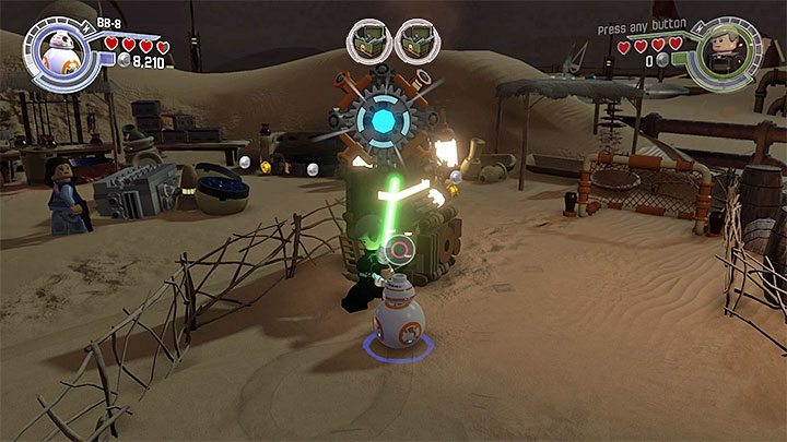 Finally, head to the right side of the village and enter a small enclosure - Chapter 1 - Assault on Jakku | Minikits and red bricks - Minikits and red LEGO bricks - LEGO Star Wars: The Force Awakens Game Guide