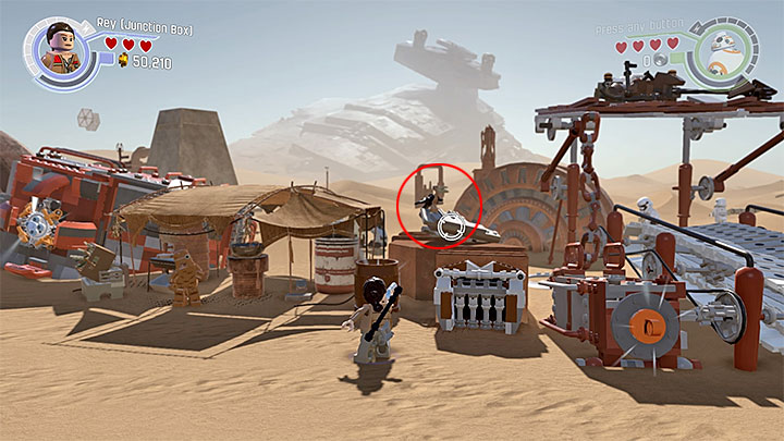 The second bird can be found after using the first hatch reserved for small characters - Chapter 3 - Niima Outpost | Minikits and red bricks - Minikits and red LEGO bricks - LEGO Star Wars: The Force Awakens Game Guide