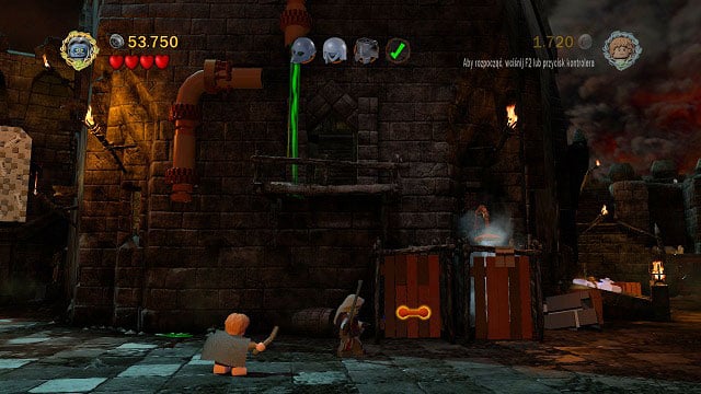 One of the two showers has an orange handle - Cirith Ungol - Collectibles - LEGO The Lord of the Rings - Game Guide and Walkthrough