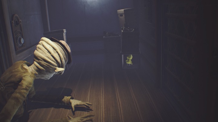 Hide in the box, and the creature wont see you. - Little Nightmares: Shoe room and Toy room - walkthrough - The Lair - Little Nightmares Game Guide