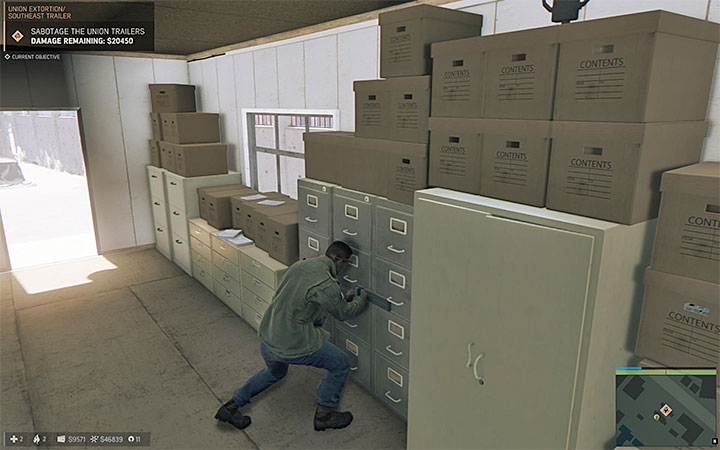 You must place the explosives inside the trailers - Union Extortion (extortion racket) | Walkthrough - Story missions - Mafia III Game Guide