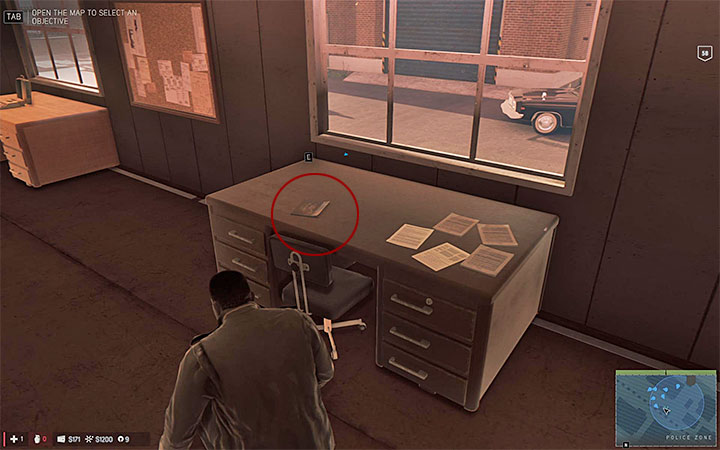 Before you enter the building with the secret, make sure that no officer is looking in Lincolns direction - Playboy magazines | Secrets - Secrets - Mafia III Game Guide