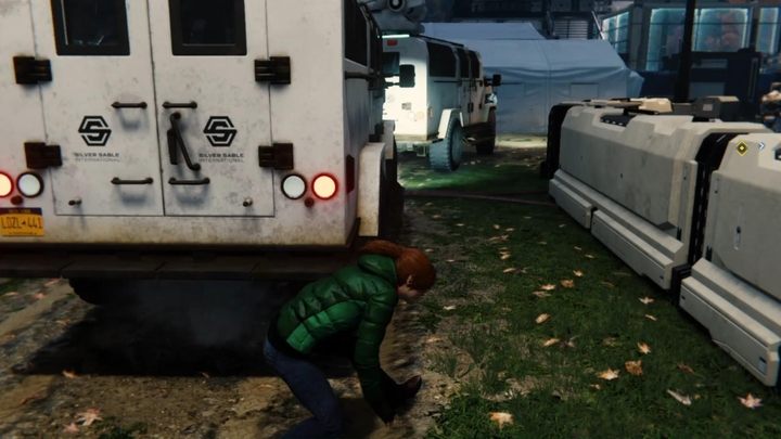 Go right, through the building and pass the trucks on the right - Marvels Spider-Man: Uninvited - walkthrough - Main missions - Spider-Man Game Guide