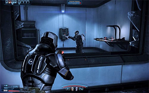 Dont leave this area right away, because you can find a couple of valuable objects here - Mass Effect 3: Priority, The Citadel #2 - walkthrough - Main Missions - Mass Effect 3 Guide