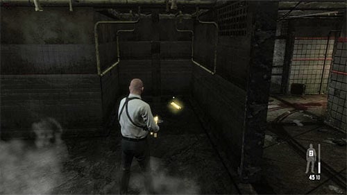 SECRET 2 [Golden Gun - LAW 1/3]: In jail, in the room with showers - Clues and Golden Guns - Chapter XIII - Collectibles - Max Payne 3 Game Guide & Walkthrough