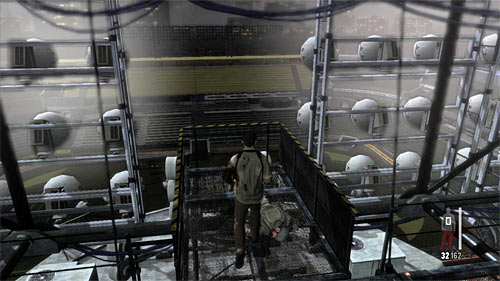 After the encounter move forward and turn right halting in the place where one of enemies was standing (screen above) - Chapter III - p. 4 - Walkthrough - Max Payne 3 Game Guide & Walkthrough