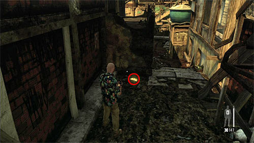 SECRET 10 [Golden Gun - SPAS-15 Shotgun 3/3]: In the dark alley, just after entering territory of the new gang and before the battle - Clues and Golden Guns - Chapter VII - Collectibles - Max Payne 3 Game Guide & Walkthrough