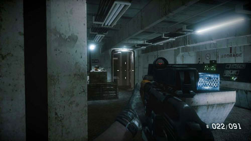 Go down the stairs (the game will auto-save), run along the windows, and you will go to a small room - Mission 12: Bump in the Night - Campaign - Medal of Honor: Warfighter - Game Guide and Walkthrough