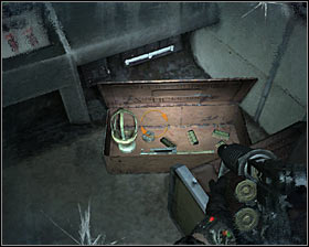 Enter a new metro car and wait for your partner to open one of the side doors #1 - Walkthrough - D6 | Chapter 6 - Chapter 6 - Metro 2033 Guide